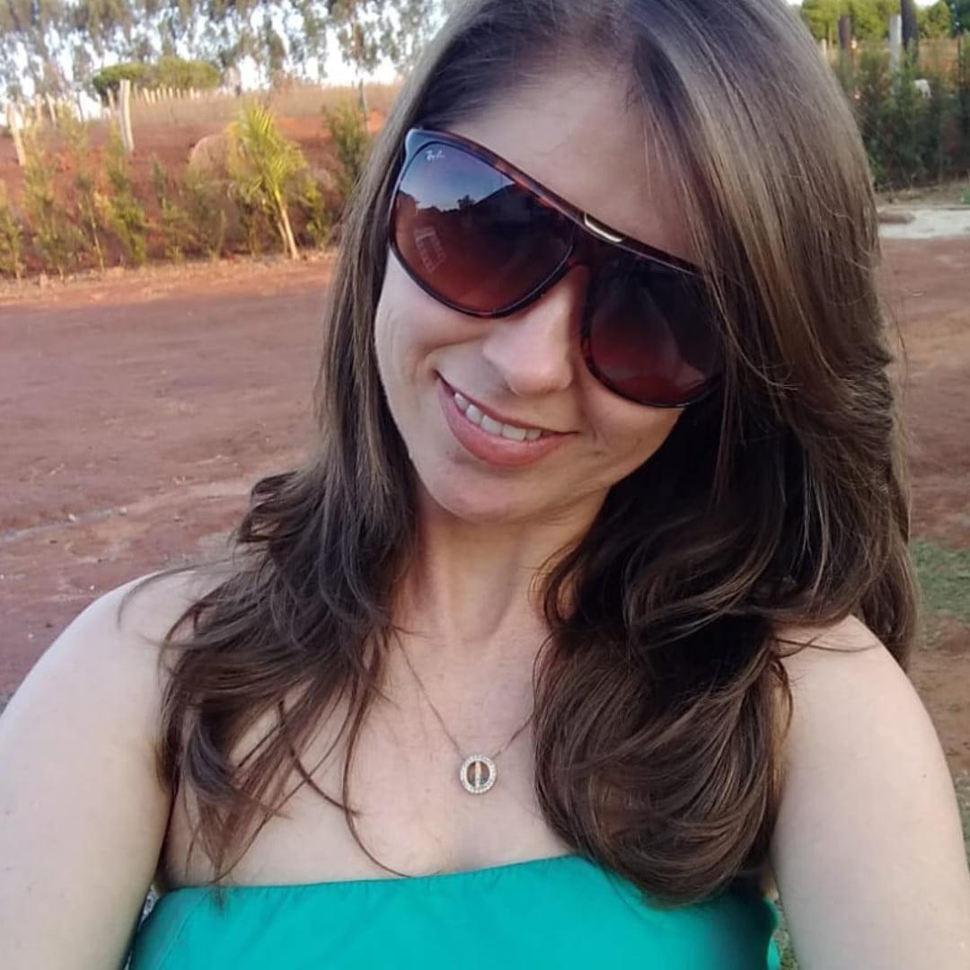 Chocante: Vídeo mostra momento em que homem atira em mulher e depois na própria cabeça