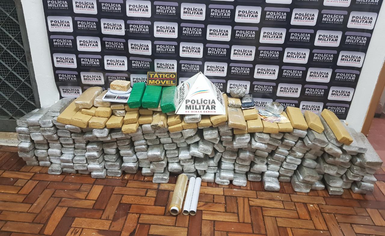 Polícia apreende 185kg de maconha dentro de caixas de isopor em Varginha