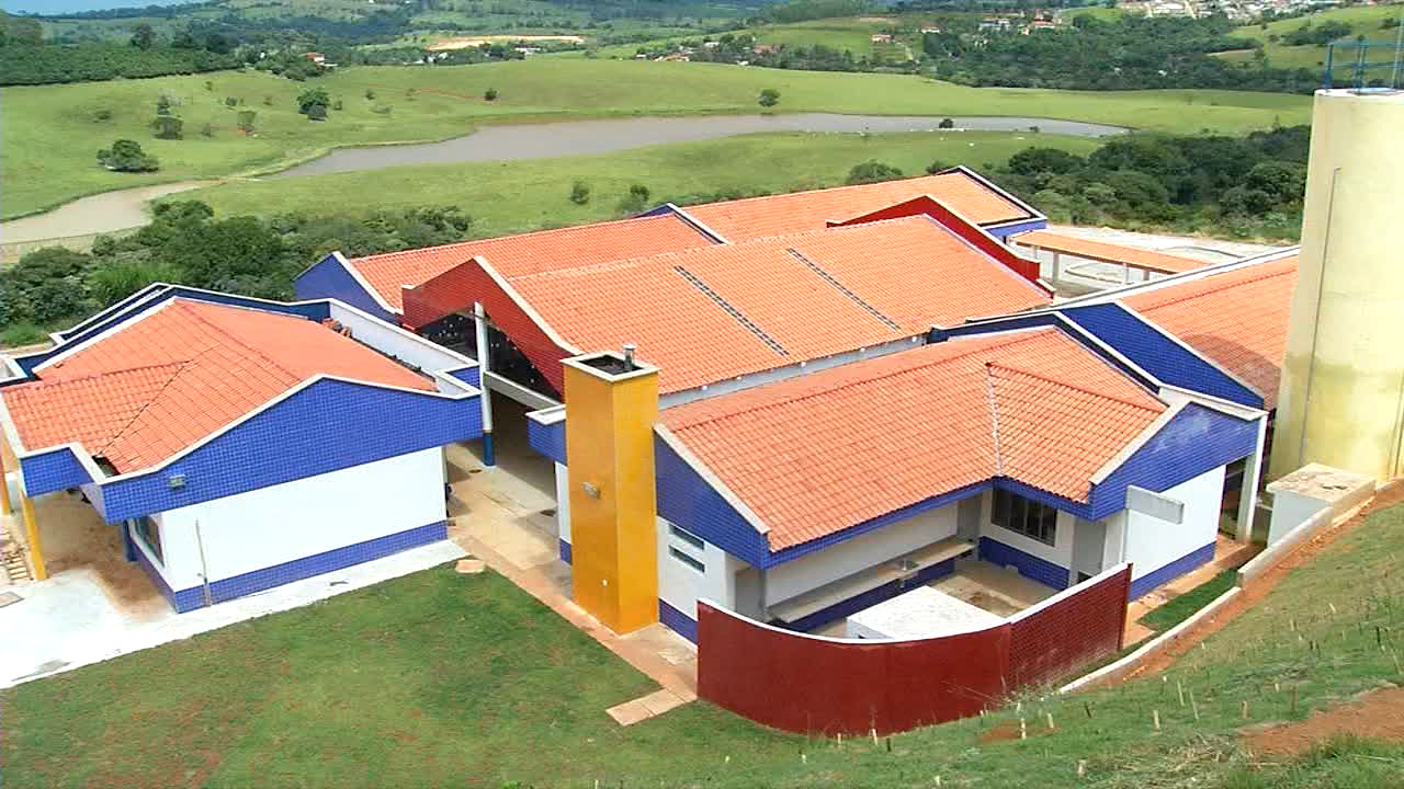 Revoltante: creche em construção é alvo de vândalos