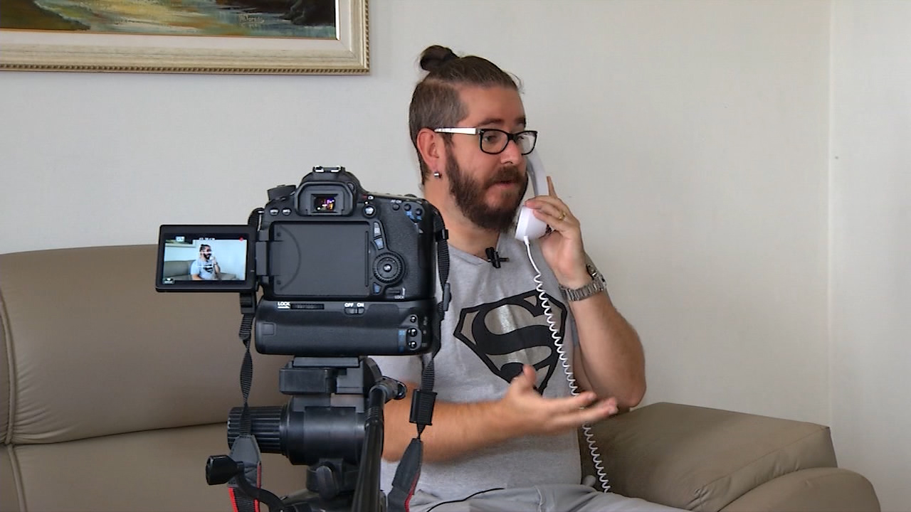 Reclamação do dia: humorista trata dos problemas cotidianos com humor