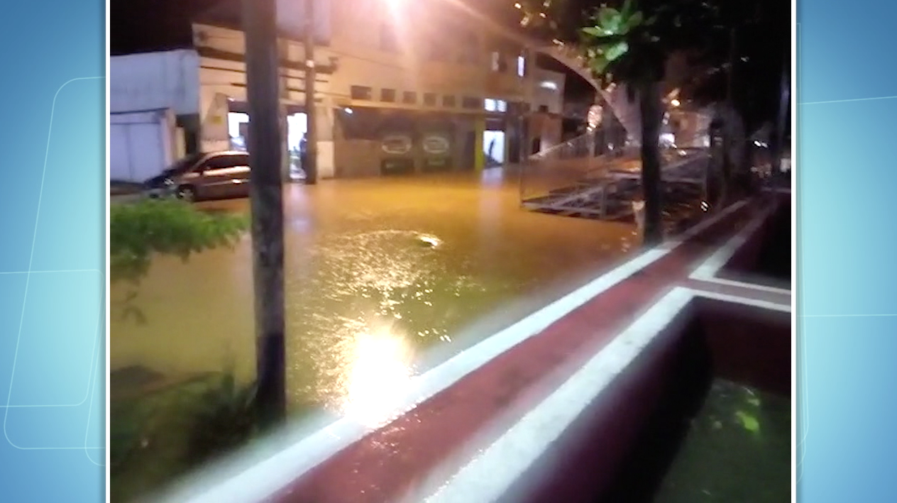 Temporal: chuva causa destruição no Sul de Minas
