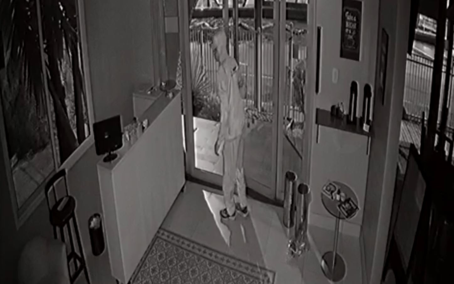 Varginha: restaurante é furtado durante a madrugada