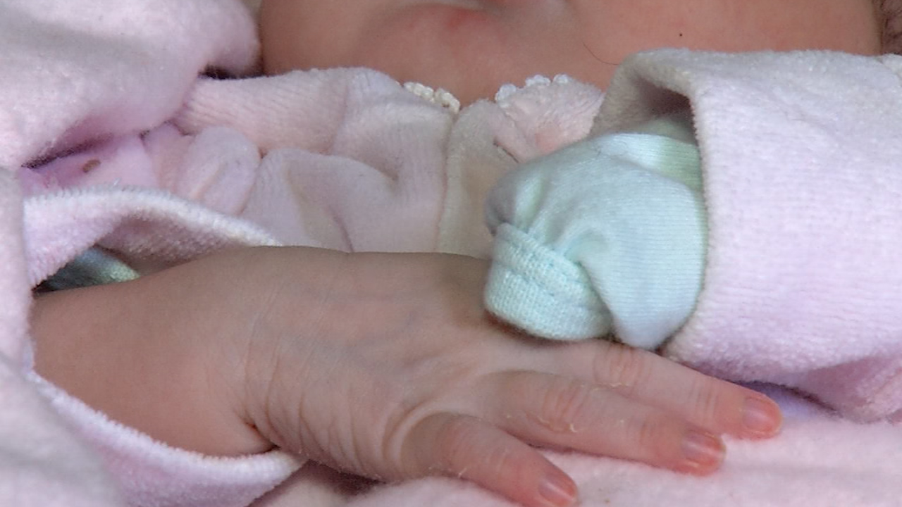 Mulher tem complicações após parto: família pede ajuda