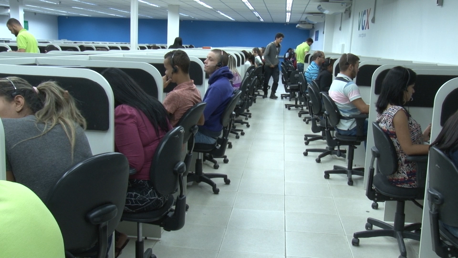 Telemarketing: 400 contratações em Montes Claros