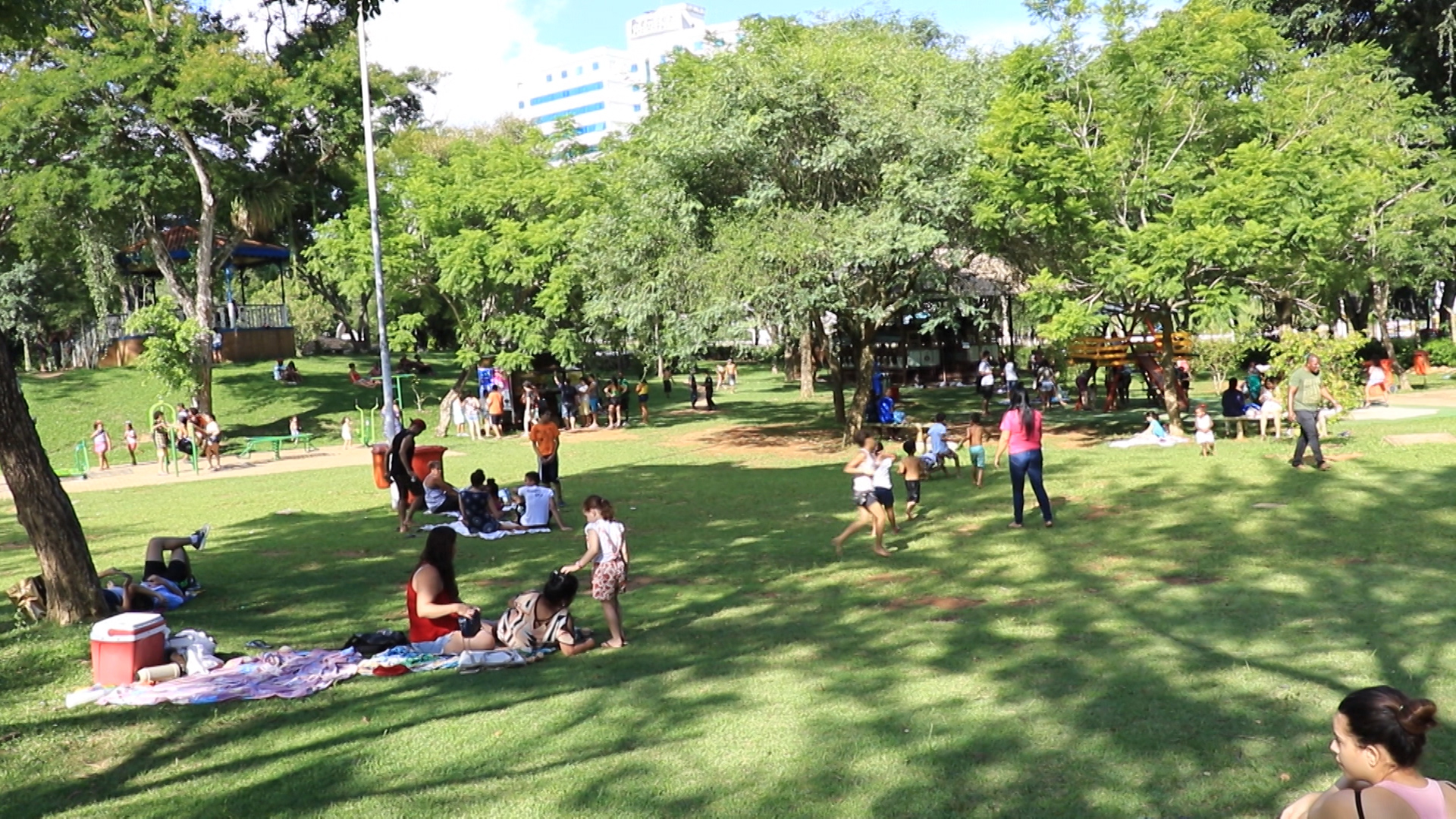 Carnaval verde: muitas pessoas escolheram a natureza para fugir da folia