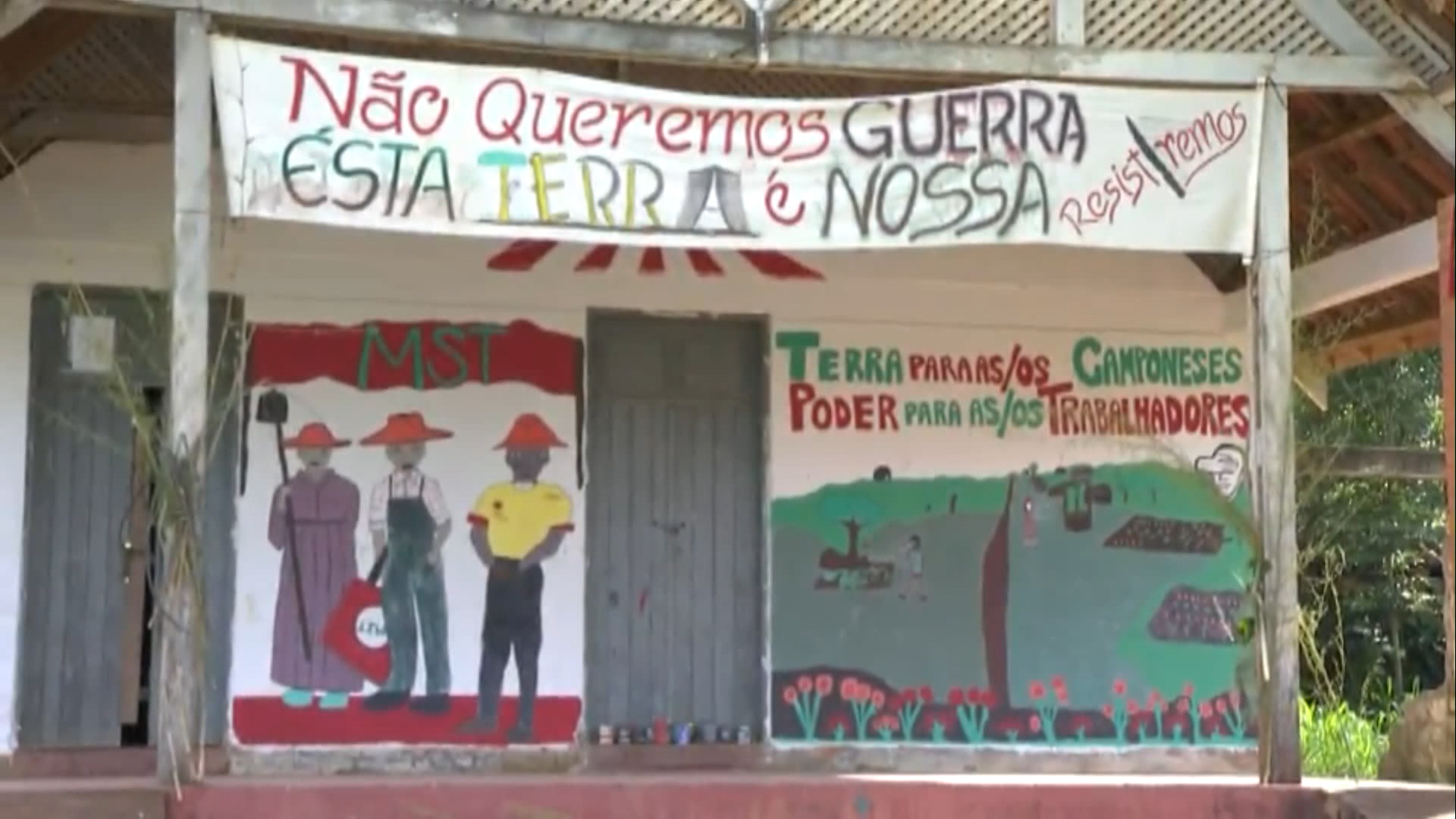 Famílias podem ser retiradas de ocupação