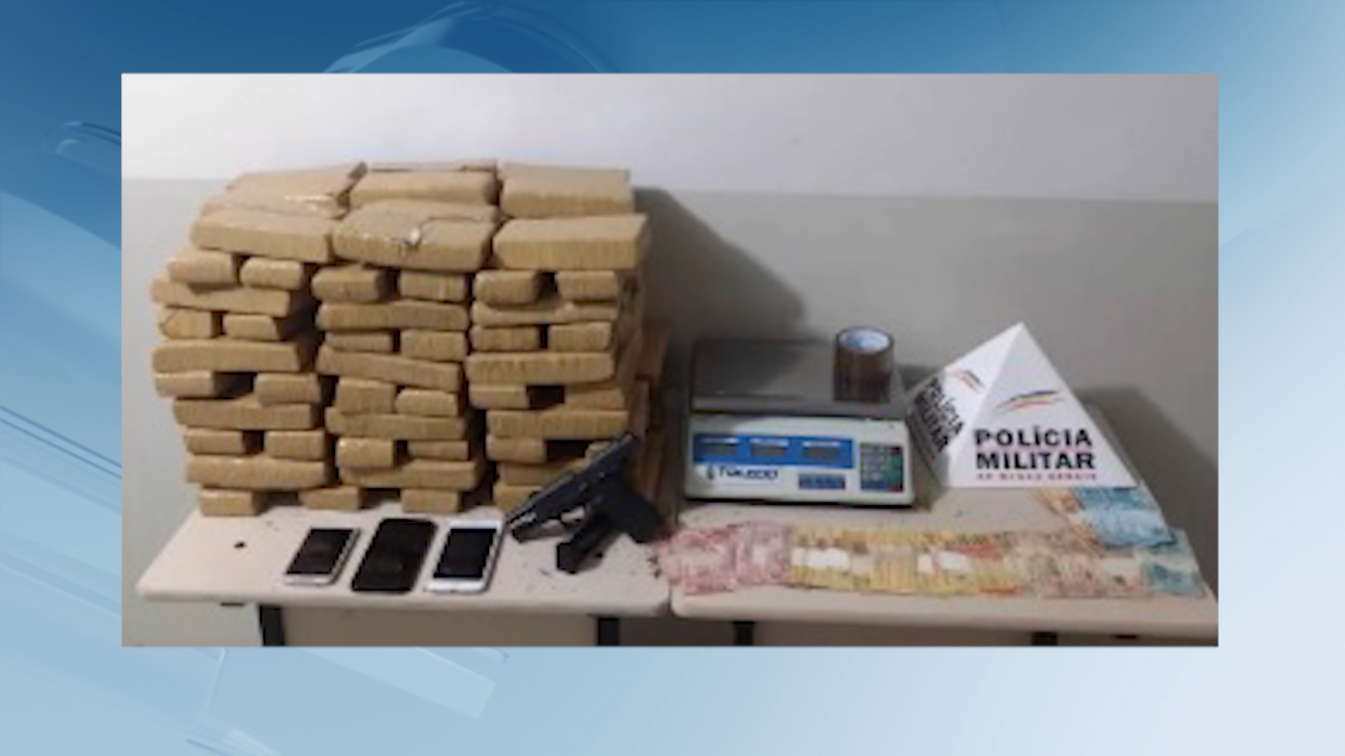 Mais de 100 tabletes de maconha são apreendidos em Curvelo