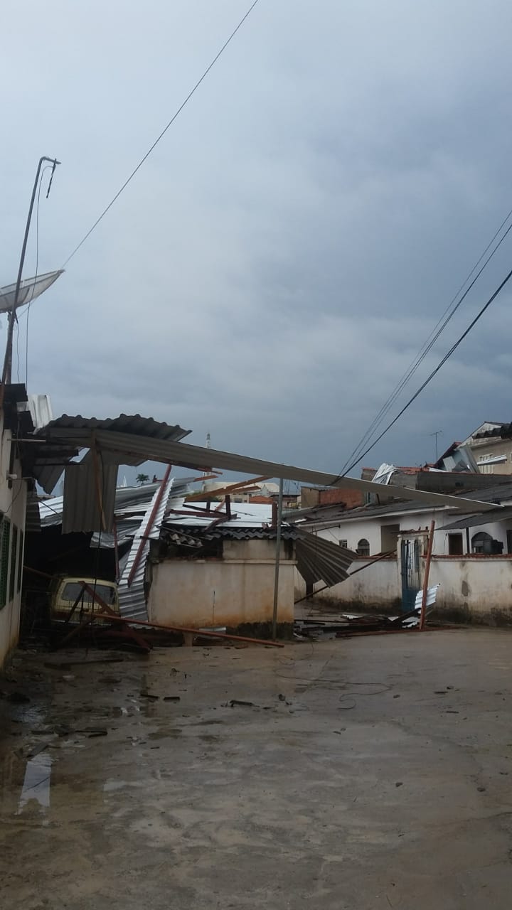 Temporal deixa estragos no Sul de Minas