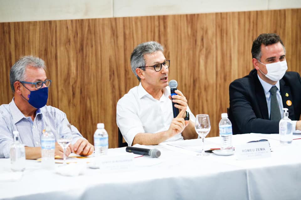 Cota mínima do Lago de Furnas: governador Romeu Zema e ministro de Minas e Energia se reúnem com prefeitos