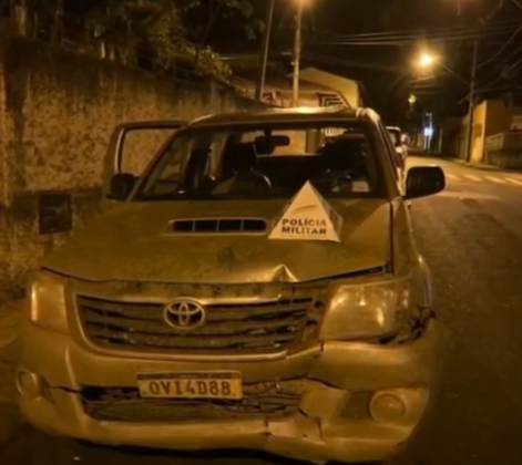 Campos Gerais: polícia troca tiros com criminosos e recupera objetos furtados na zona rural