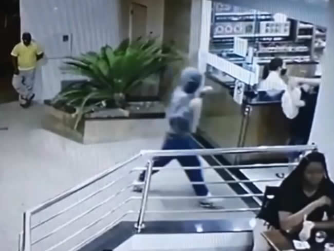 Polícia procura suspeitos de assalto a uma padaria no bairro Vila Floresta em Varginha