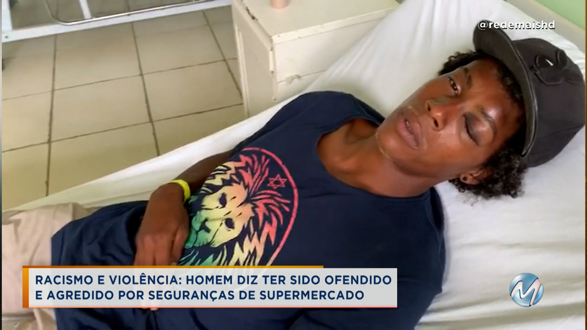 Homem acusa seguranças de supermercado de agressão e racismo