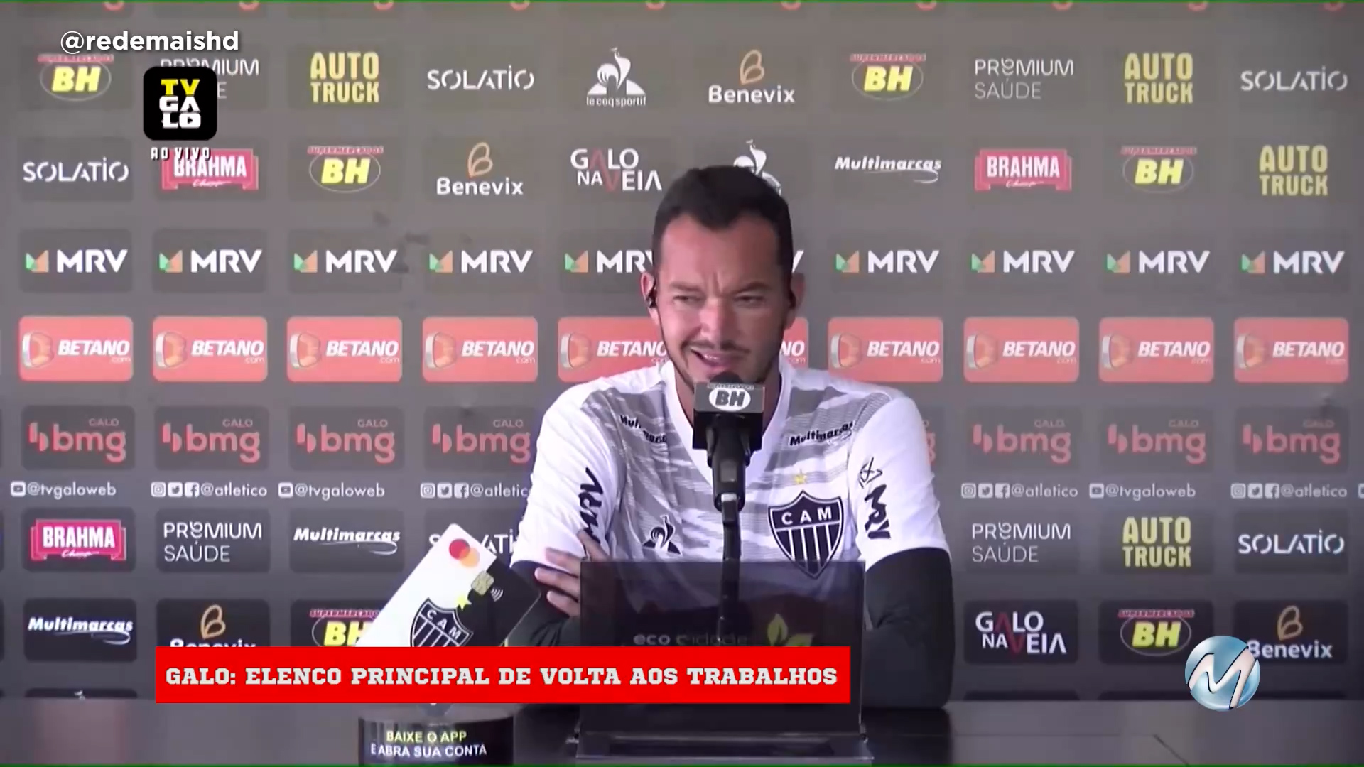 Elenco principal do galo volta aos treinos