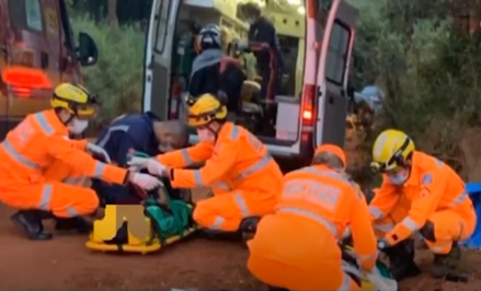 Varginha: 5 pessoas ficam feridas em acidente na zona rural