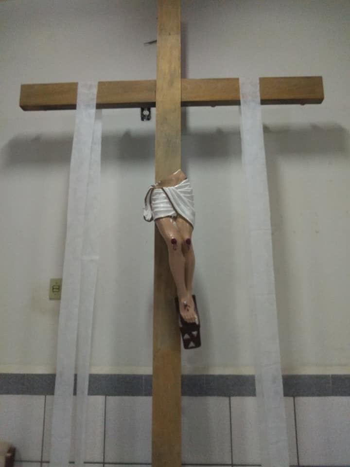 Covardia: homem invade e destrói igrejas em Matias Barbosa