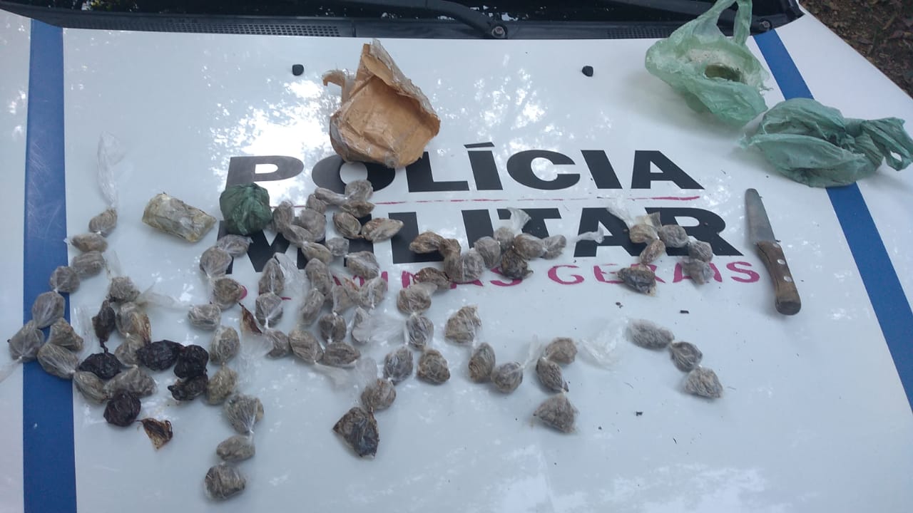 Poços de Caldas: maconha apreendida e homem detido