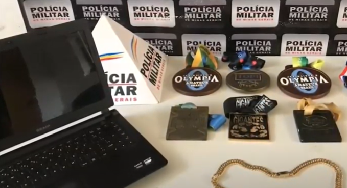 Varginha: polícia recupera produtos furtados de uma casa