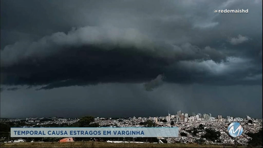 Temporal causa estragos em Varginha