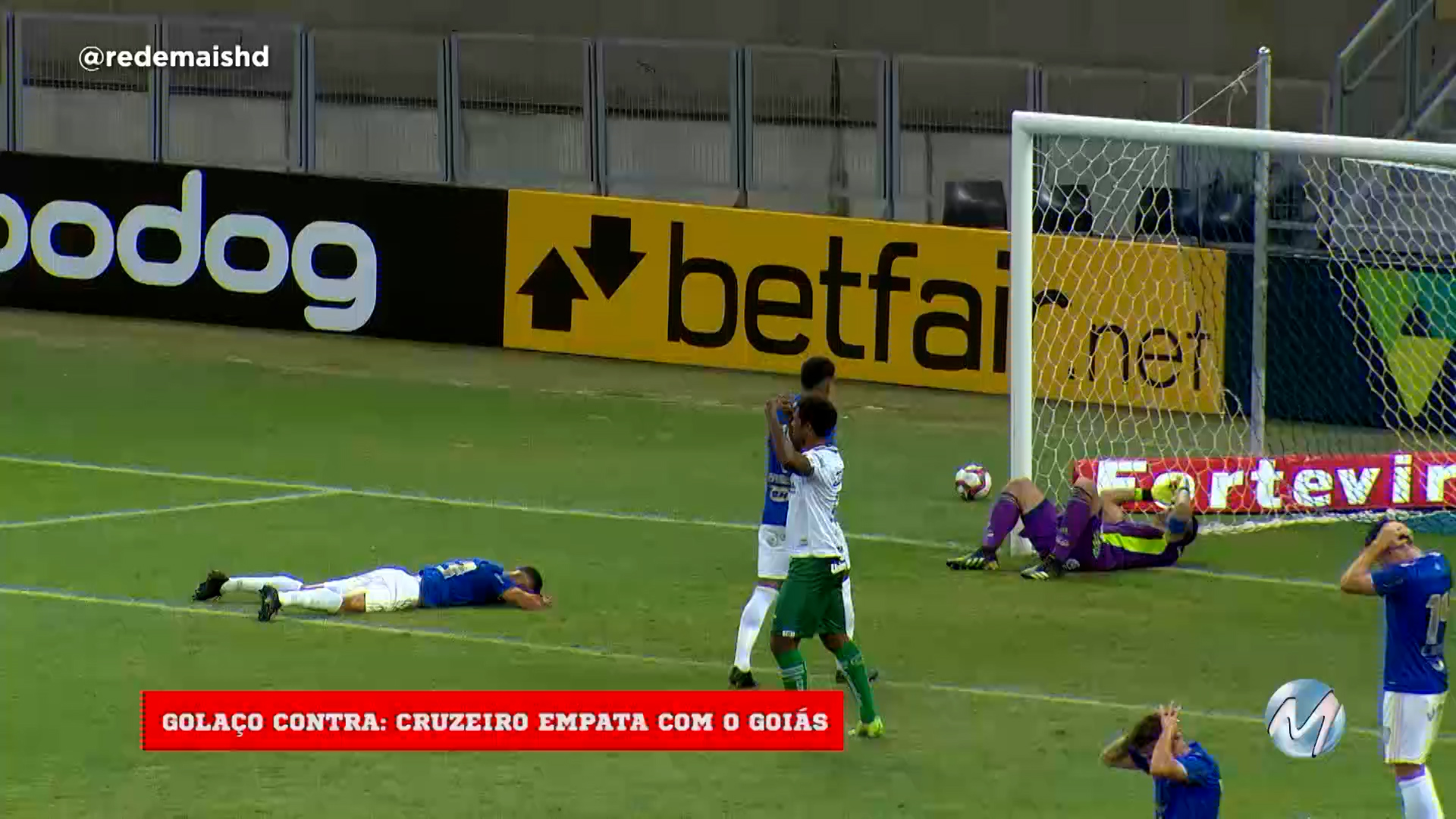 Que golaço! Mas foi contra