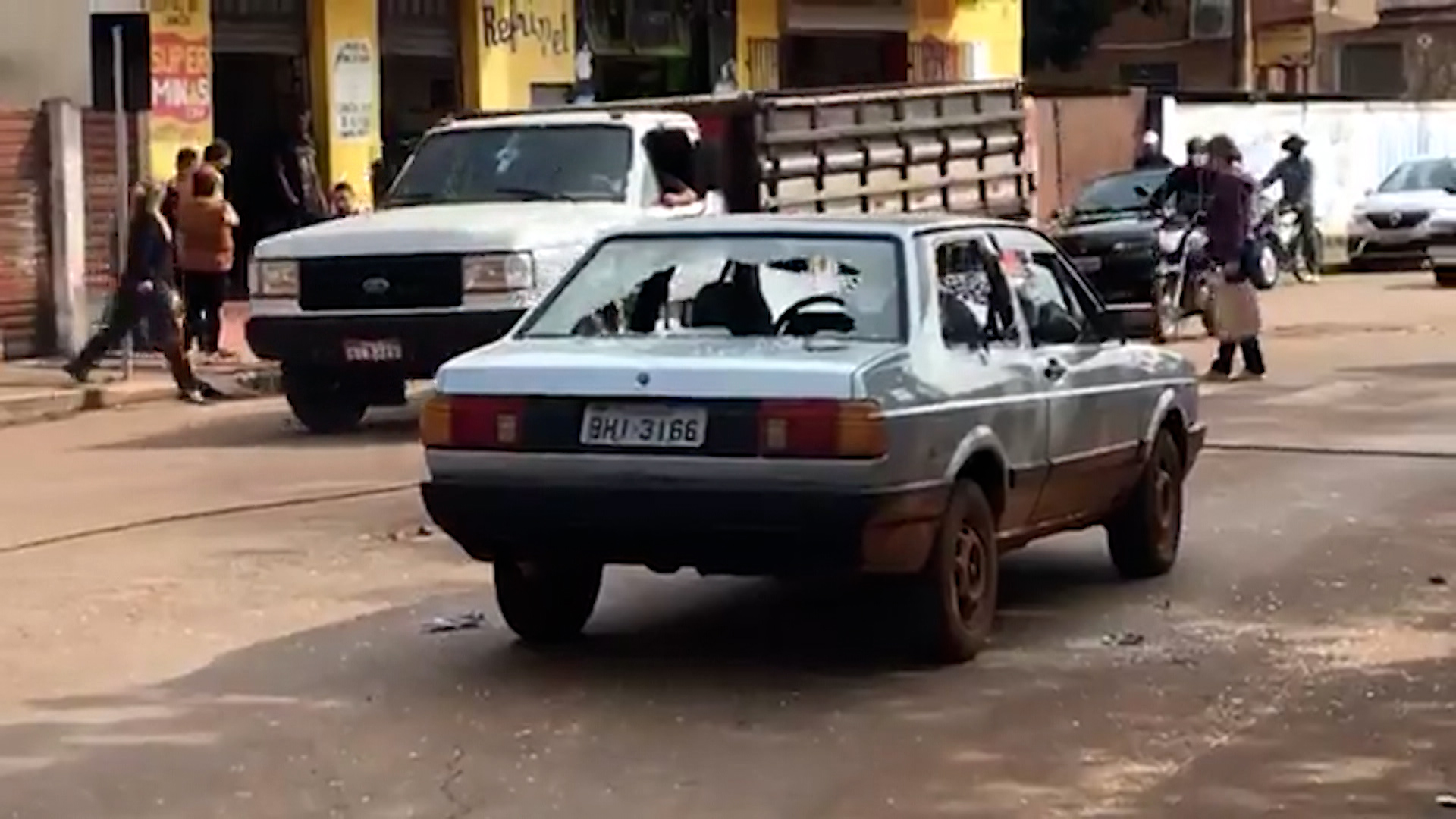 Tiros no meio da rua: Um homem foi baleado no centro de Campos Gerais, no Sul de Minas