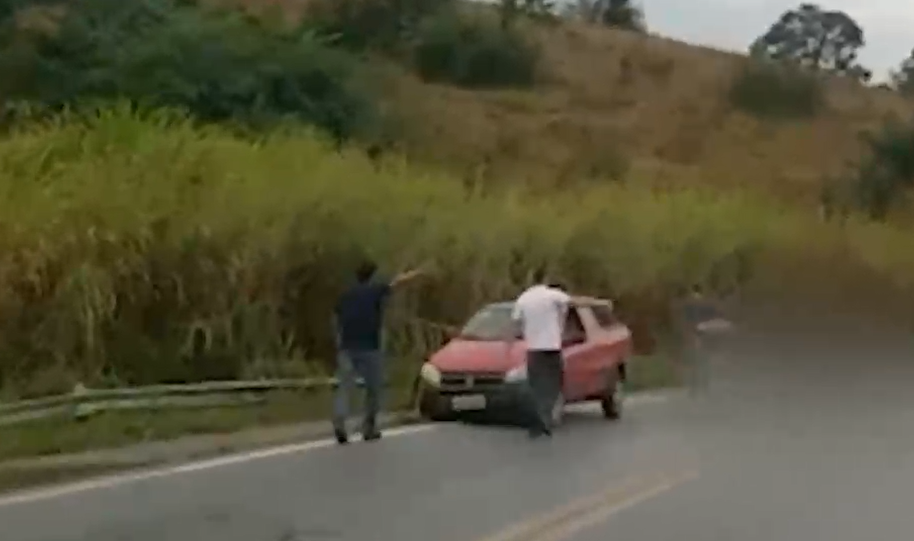 Elói Mendes: carteiro morre em acidente