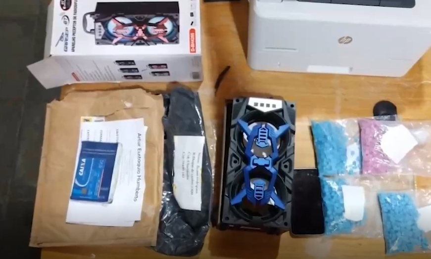 Trapalhão: contratado para receber encomenda de drogas dorme e é preso