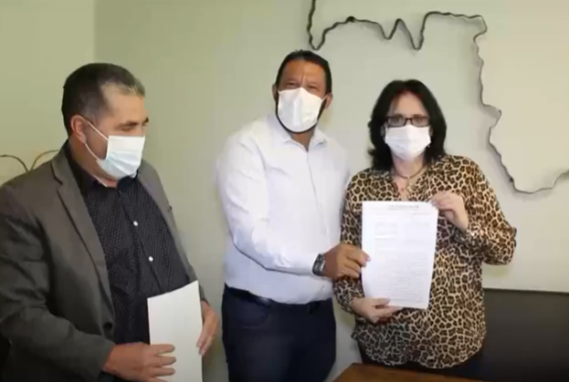 Norte de Minas: cestas básicas são doadas para população carente