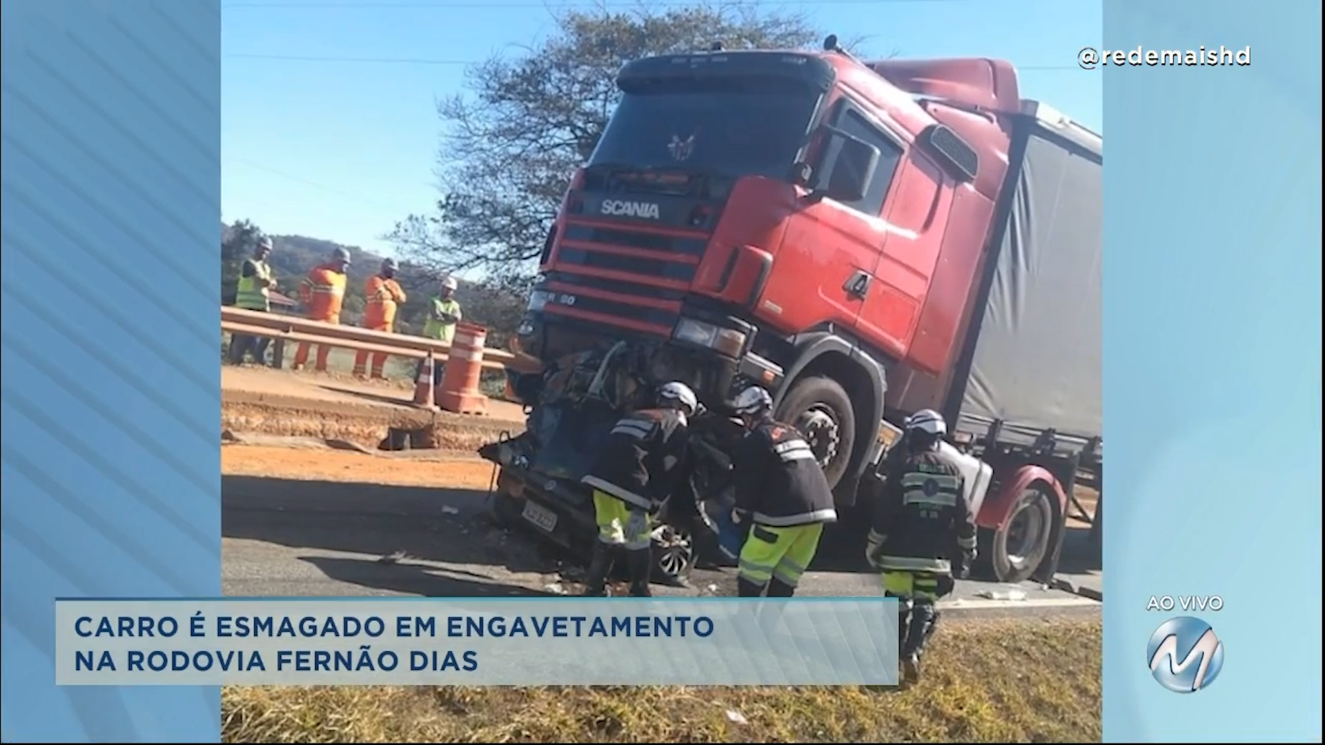 Carro é esmagado em engavetamento na Rodovia Fernão Dias