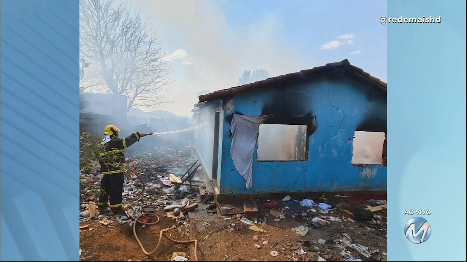 Guaxupé: casa pega fogo no bairro Santa Cruz