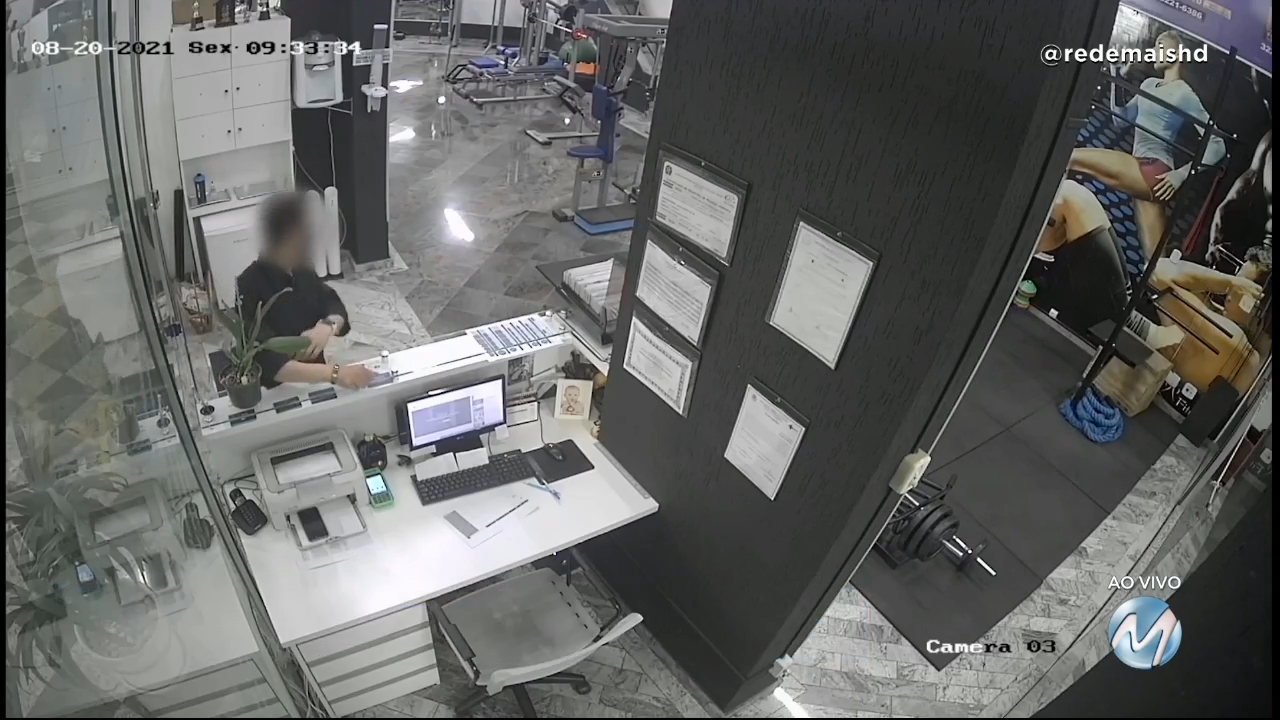 Flagrante: câmeras registram furto de celular em academia de Varginha