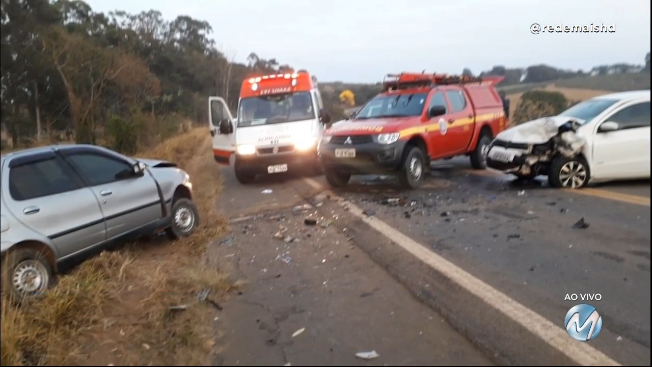 Entre Machado e Paraguaçu: motorista fica ferido em acidente na MG-453