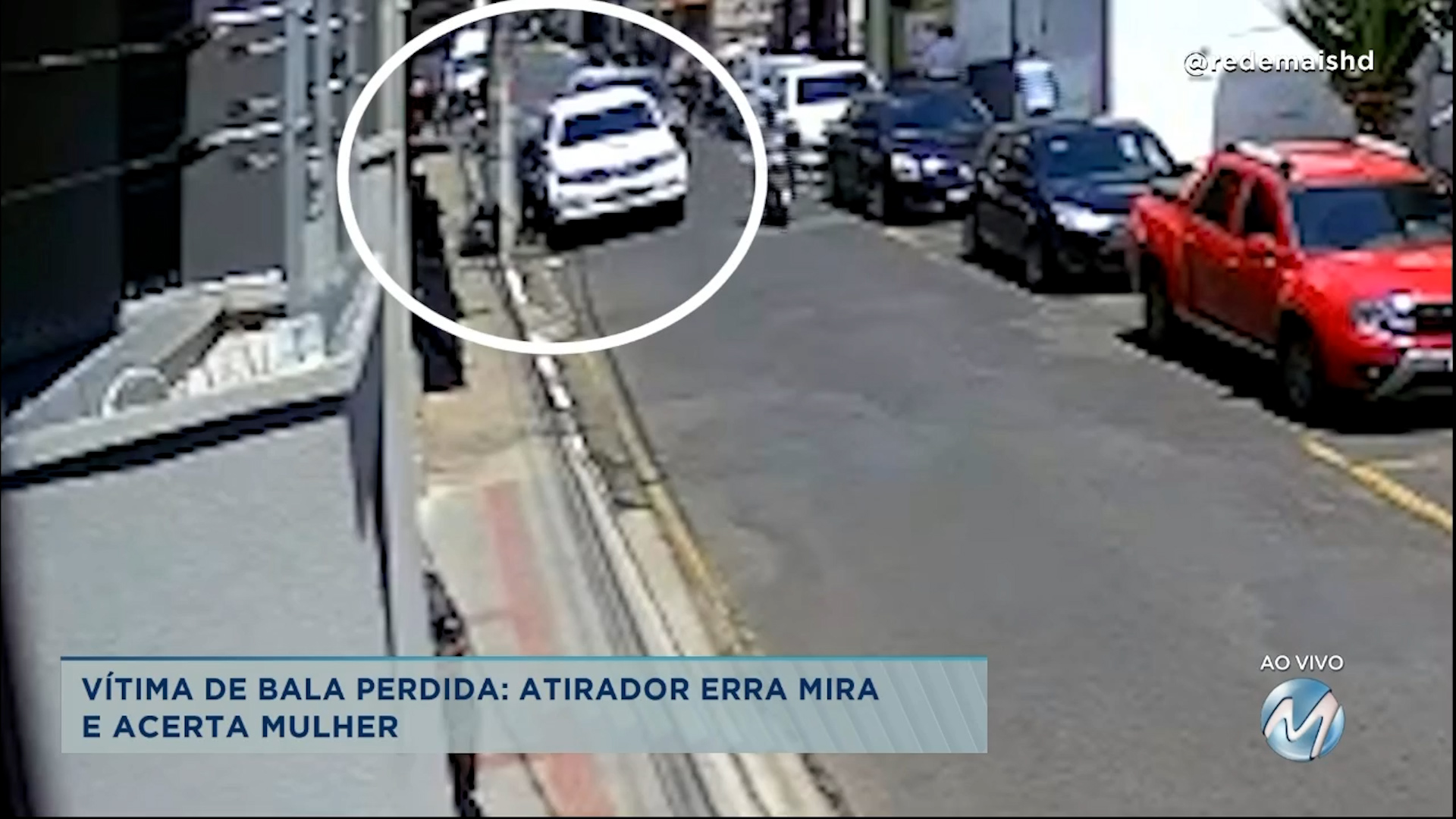 Vítima de bala perdida: atirador erra mira e acerta tiro em mulher