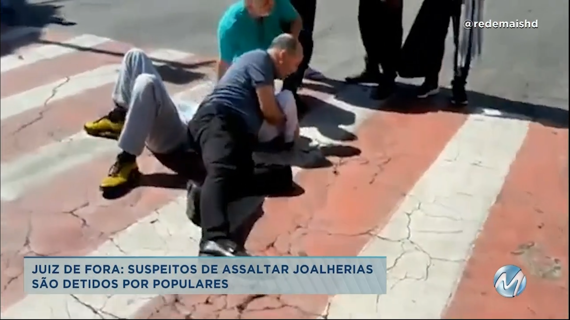 Juiz de Fora: suspeitos de assaltar joalherias são detidos por populares