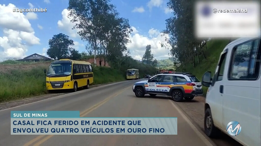 MOTORISTA COCHILA E CAUSA ACIDENTE EM OURO FINO