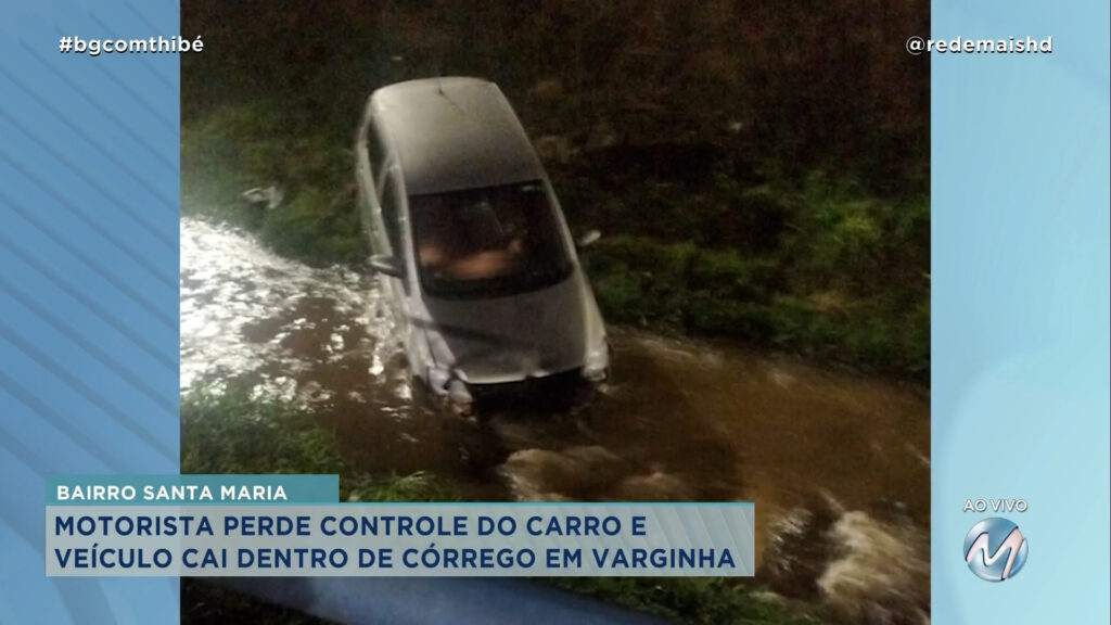 CARRO CAI DENTRO DE CÓRREGO EM VARGINHA