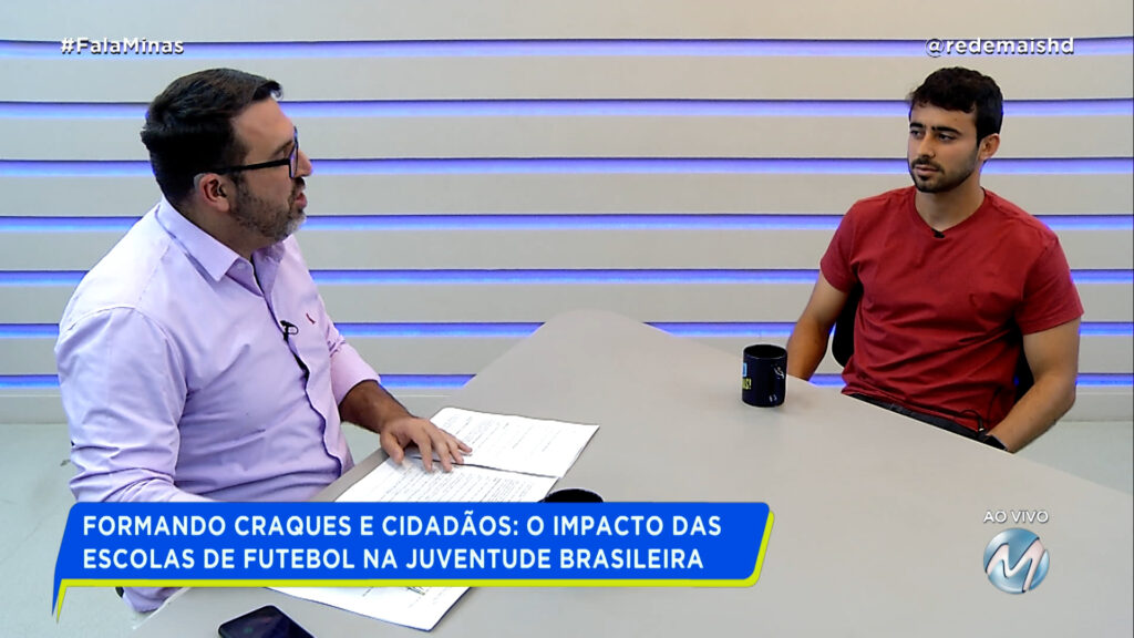 FORMANDO CRAQUES E CIDADÃOS: O IMPACTO DAS ESCOLAS DE FUTEBOL NA JUVENTUDE BRASILEIRA