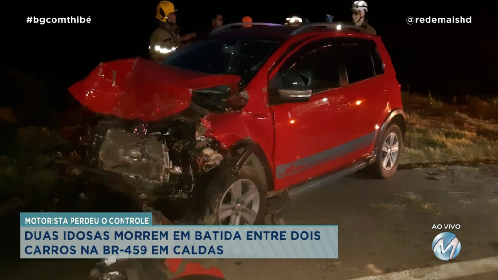 DUAS IDOSAS MORREM EM BATIDA ENTRE DOIS CARROS NA BR-459 EM CALDAS