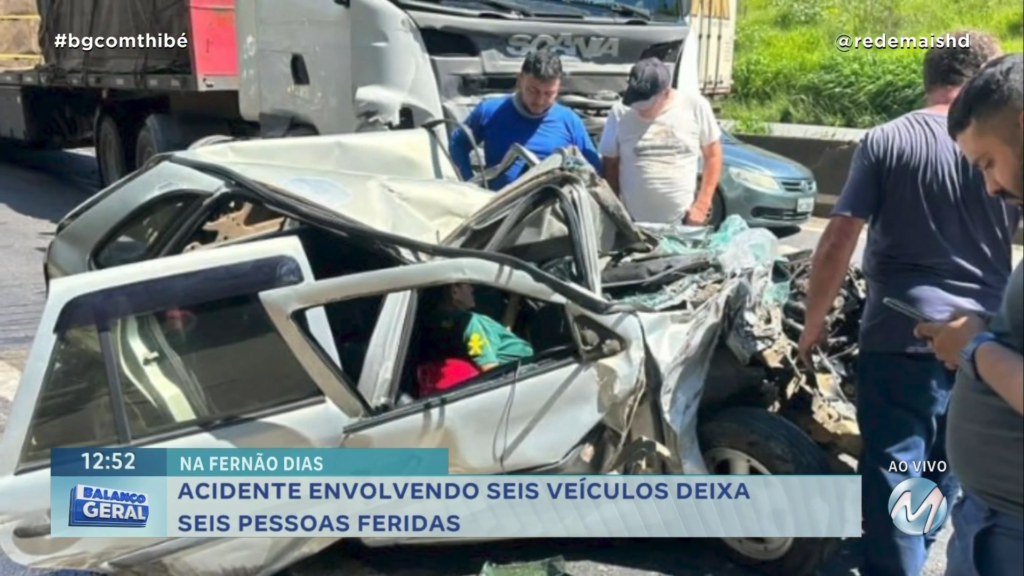 ACIDENTE ENVOLVENDO SEIS VEÍCULOS DEIXA SEIS PESSOAS FERIDAS NA FERNÃO DIAS