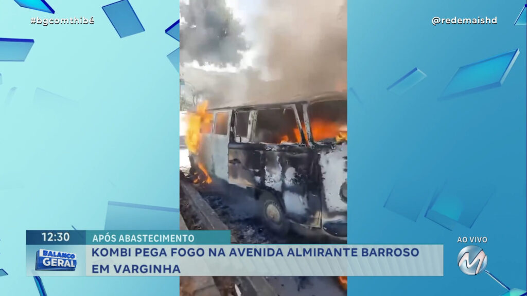 KOMBI PEGA FOGO NA AVENIDA ALMIRANTE BARROSO EM VARGINHA