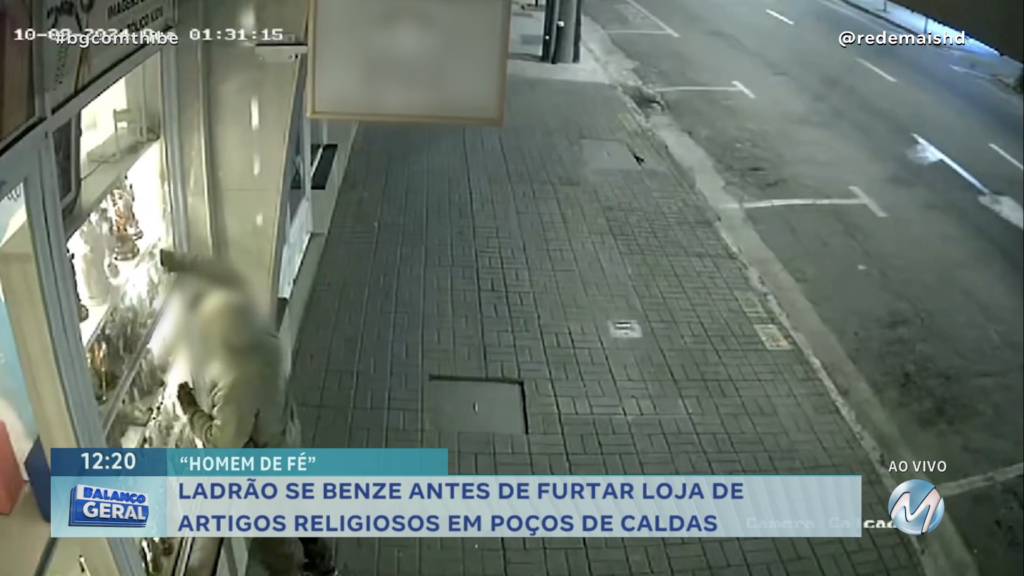 LADRÃO RELIGIOSO: HOMEM  FAZ “SINAL DA CRUZ” ANTES DE FURTAR LOJA DE ARTIGOS RELIGIOSOS