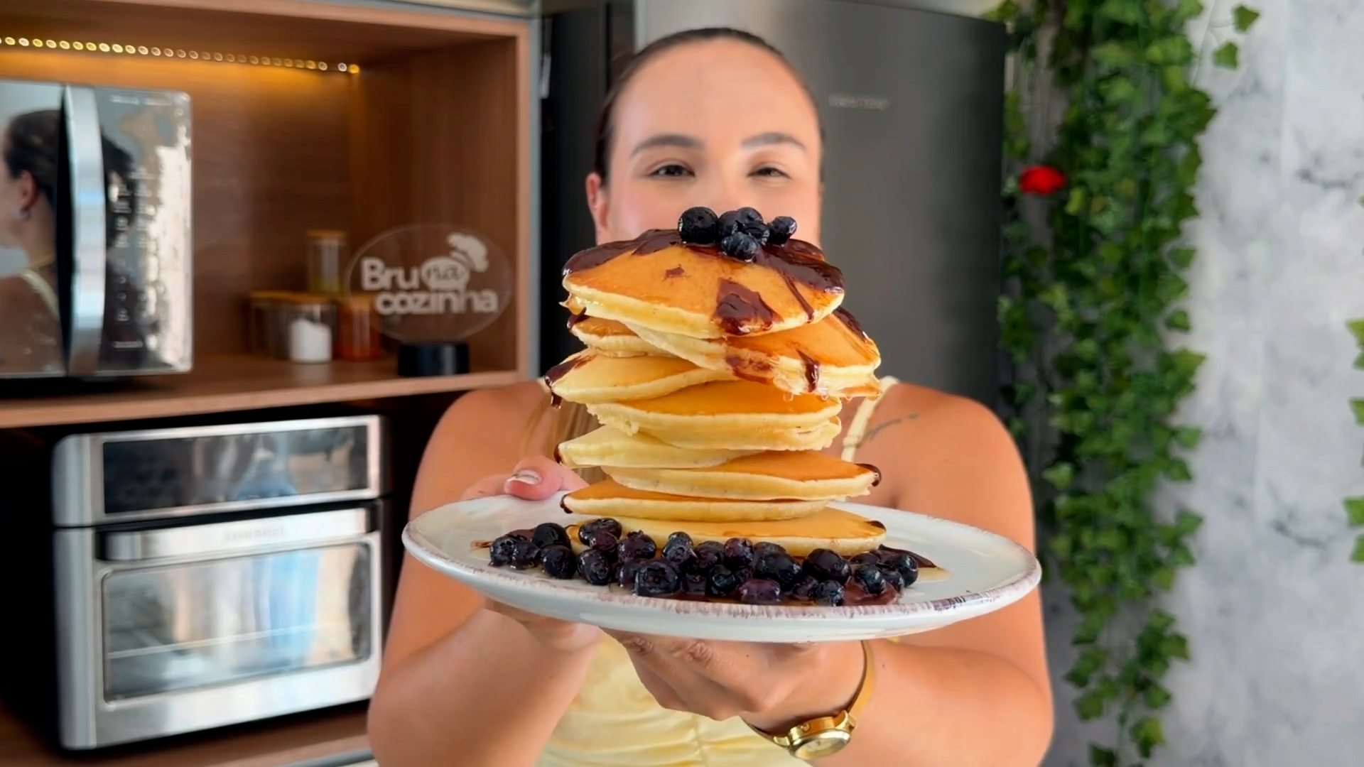 AGORA É HORA DO QUADRO MAIS SABOROSO DA PROGRAMAÇÃO! É O BRU NA COZINHA