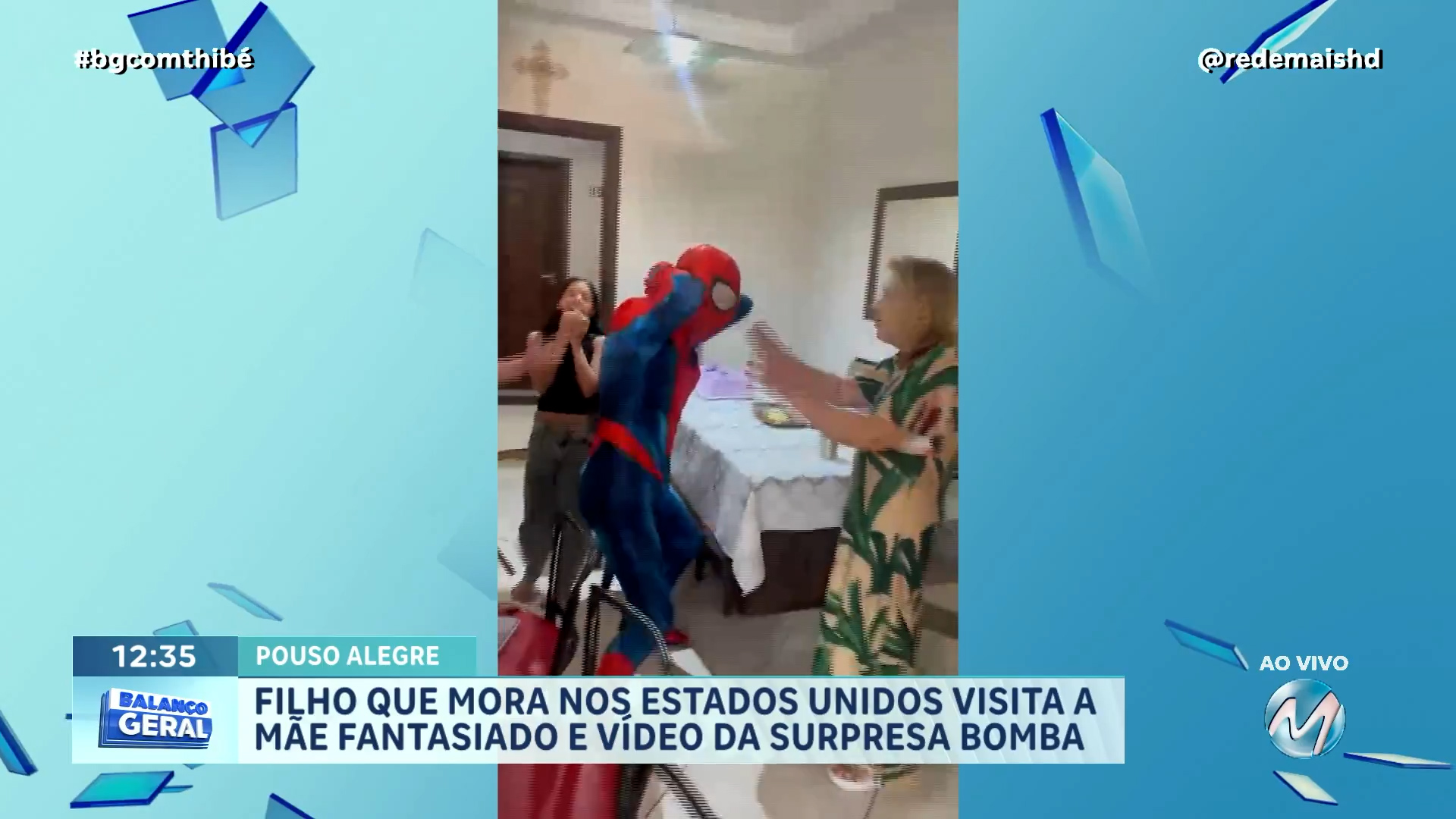 VIRALIZOU: CABELEIREIRO QUE MORA NOS ESTADOS UNIDOS SE FANTASIA E FAZ SURPRESA PARA MÃE NO SUL DE MINAS