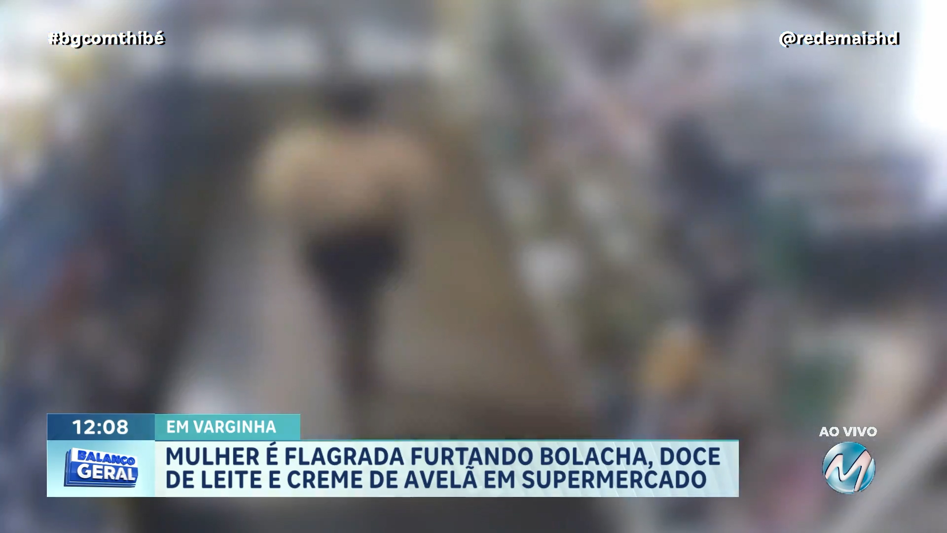 EM SUPERMERCADO: IMAGENS FLAGRAM MULHER FURTANDO DOCES EM VARGINHA